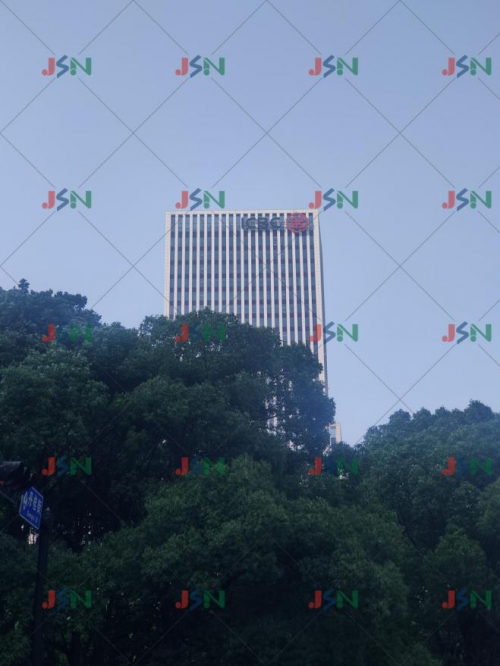 吴江金诺减震器--工商银行空调水泵机房震动噪音是如何解决的