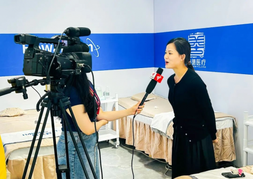 好安森亮相第七届中国（广州）国际养老健康产业博览会，现场接受央视等媒体采访第6张