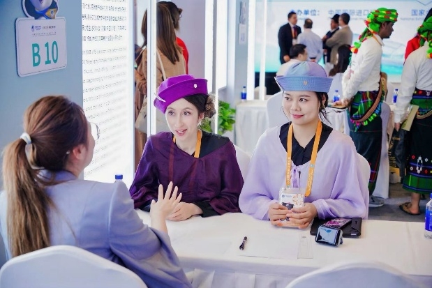 进博会这个地方又火了!大使亲临为产品打call,冰岛品牌凭实力征服中国消费者