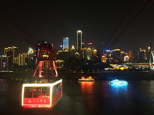 重庆夜景空中旅游.jpg