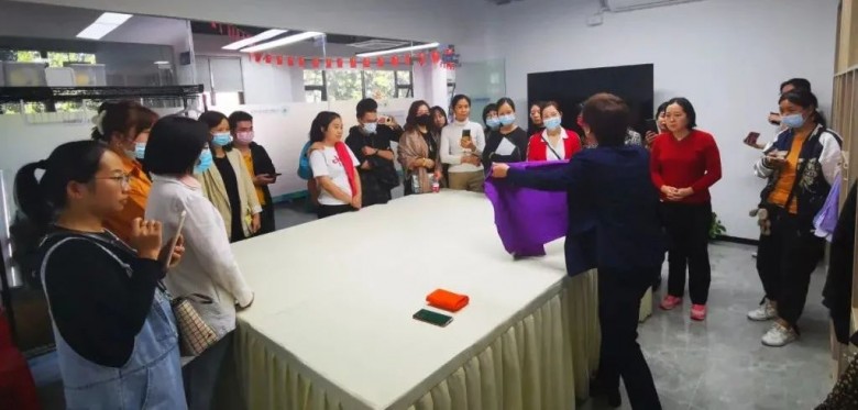 为家职业培训学校整理收纳师培训公开课4