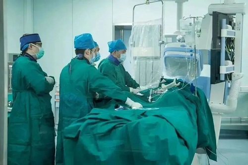 前海人寿广州总医院心血管内科成功应用Shockwave球囊治疗重度冠脉钙化病变患者