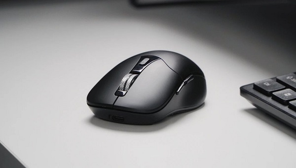 沸蛇AI语音鼠标Hub1&云决VITA办公平台：重新定义高效办公，让智能触手可及