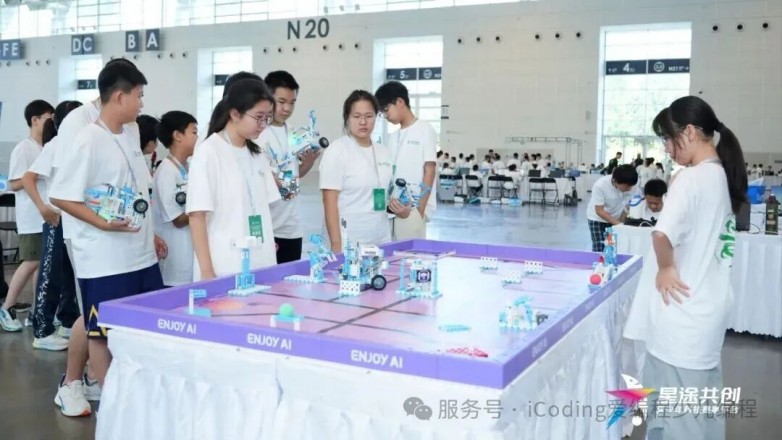 捷报传来！爱编程天津鼓楼校区王泽同学，勇夺WRC文明启元赛项季军